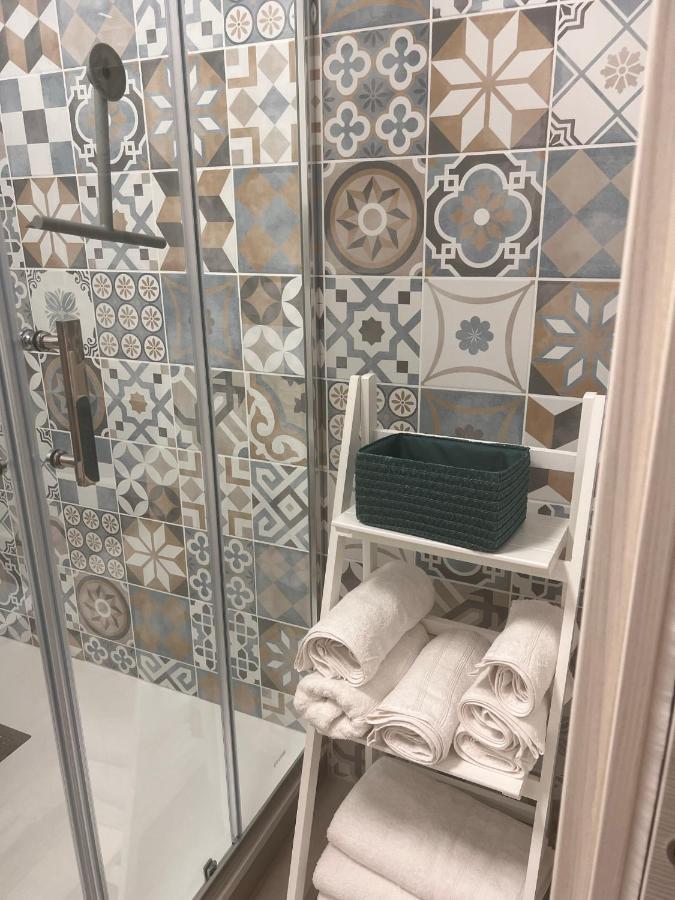 City Home 77 Napoli Eksteriør bilde