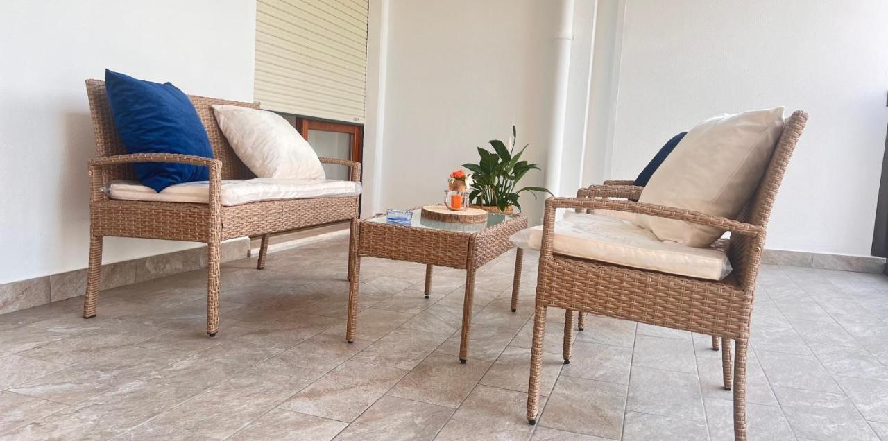 City Home 77 Napoli Eksteriør bilde