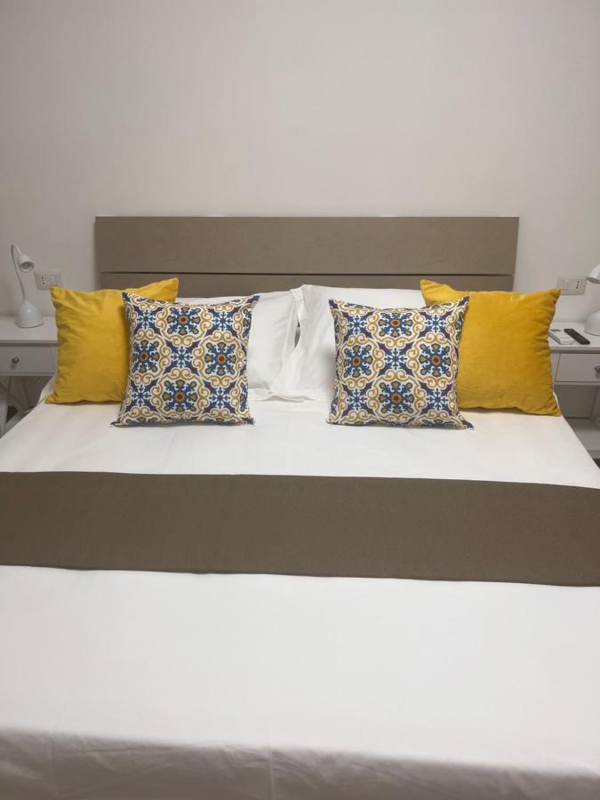 City Home 77 Napoli Eksteriør bilde